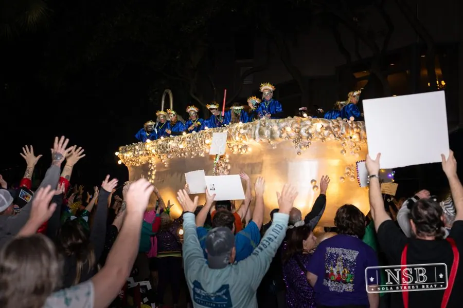 Knights of Babylon & Krewe of Muses in Uptown New Orleans, photo 51