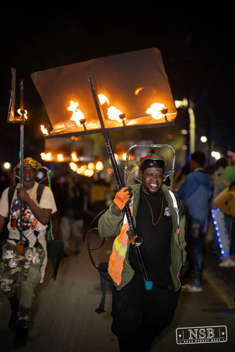 Knights of Babylon & Krewe of Muses in Uptown New Orleans, photo 64