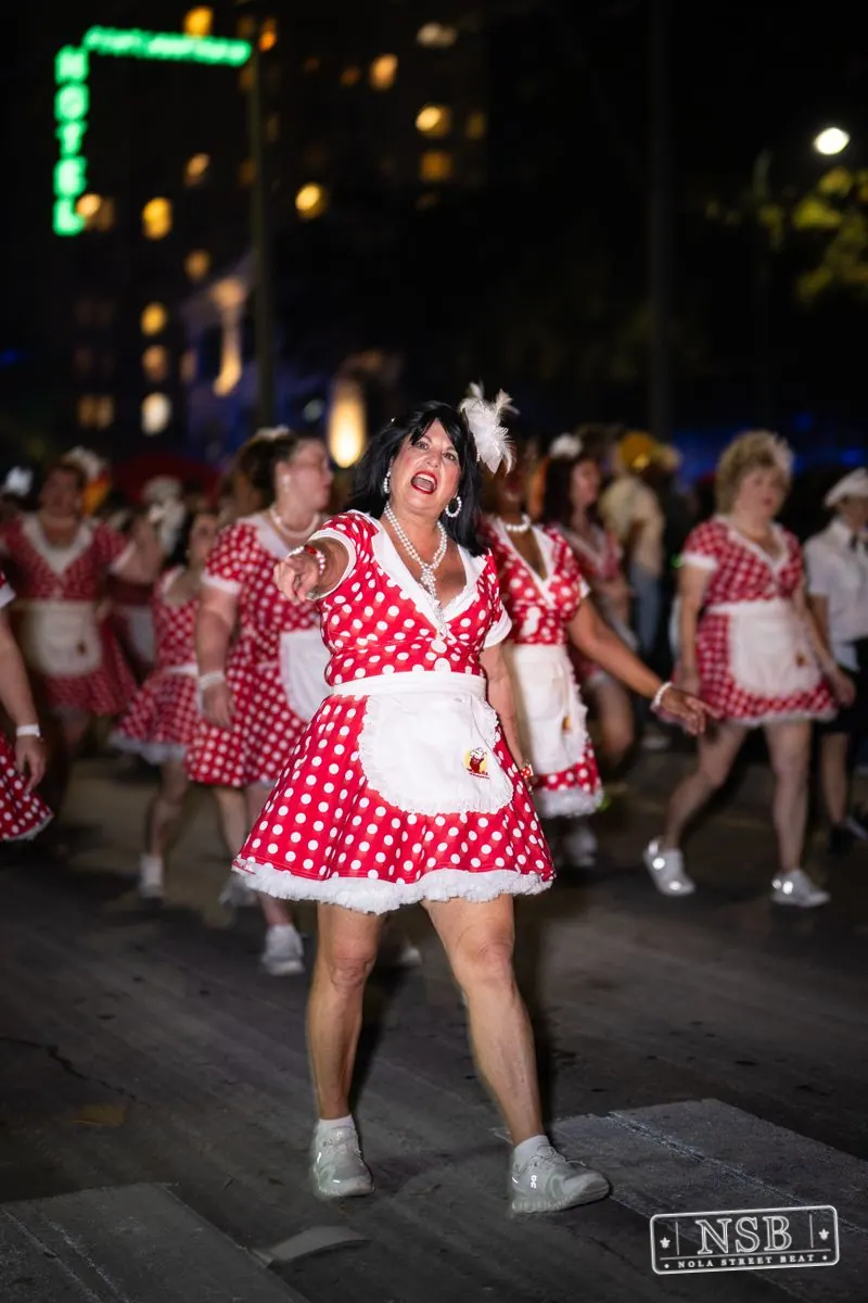 Knights of Babylon & Krewe of Muses in Uptown New Orleans, photo 71