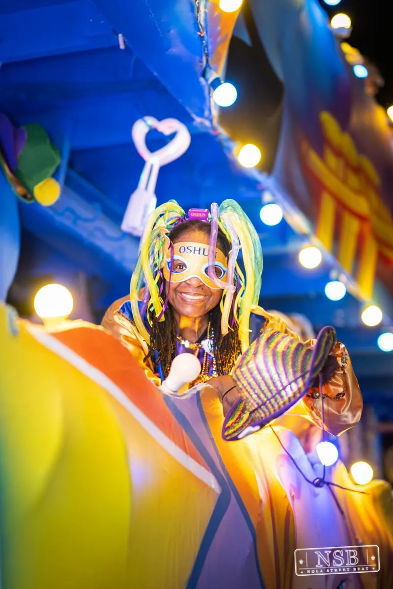 Cleopatra & Oshun Night Parades in Uptown New Orleans, photo 14