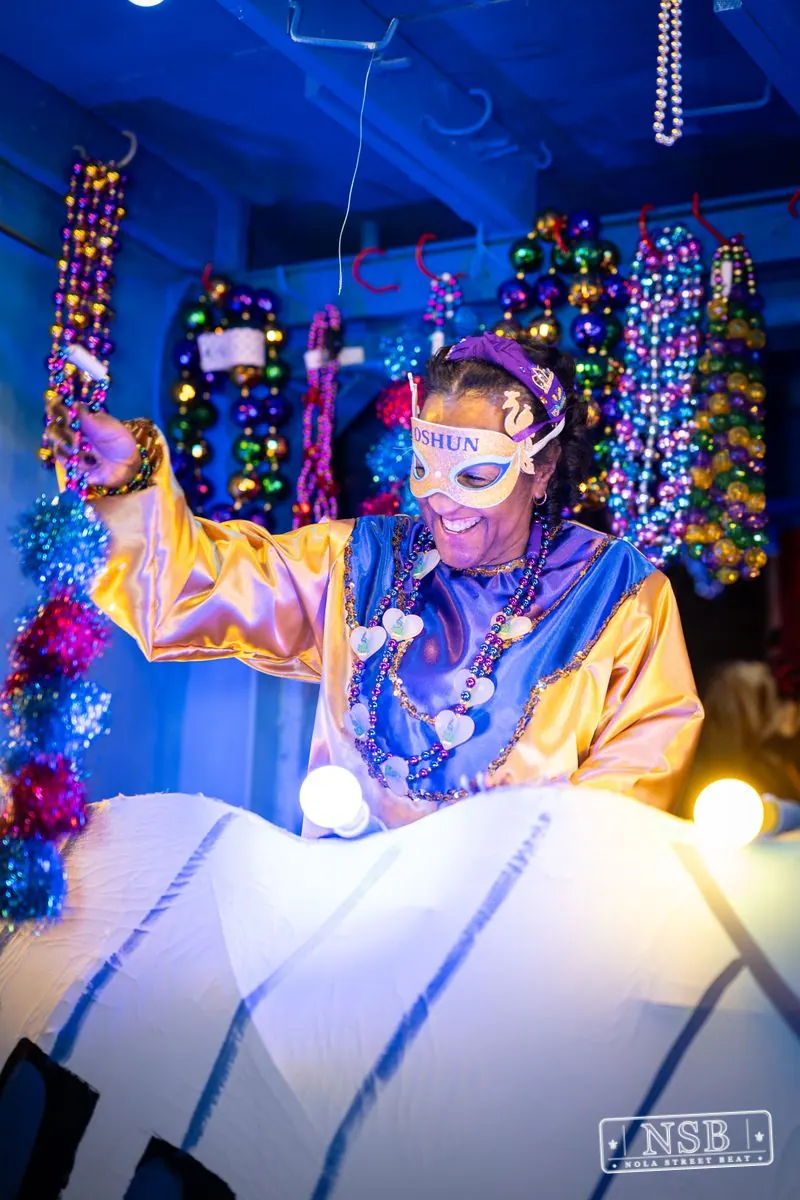Cleopatra & Oshun Night Parades in Uptown New Orleans, photo 93
