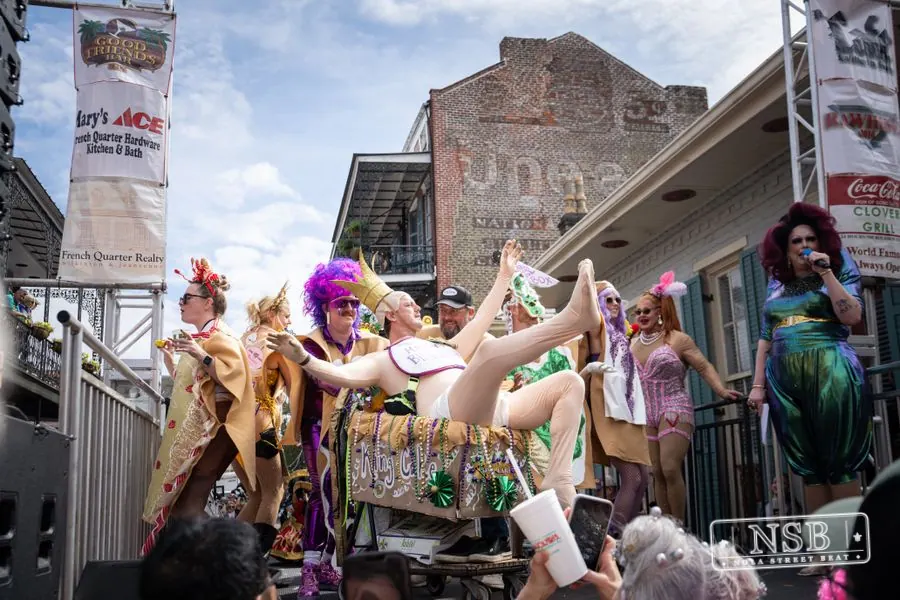 Mardi Gras Day: Costume Contest in New Orleans, Louisiana, photo 6