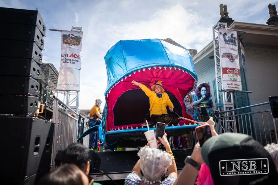 Mardi Gras Day: Costume Contest in New Orleans, Louisiana, photo 24