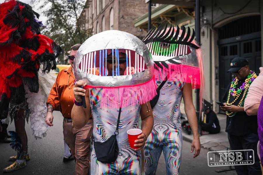 Mardi Gras Day: Costumes Around the City in New Orleans, Louisiana, photo 21