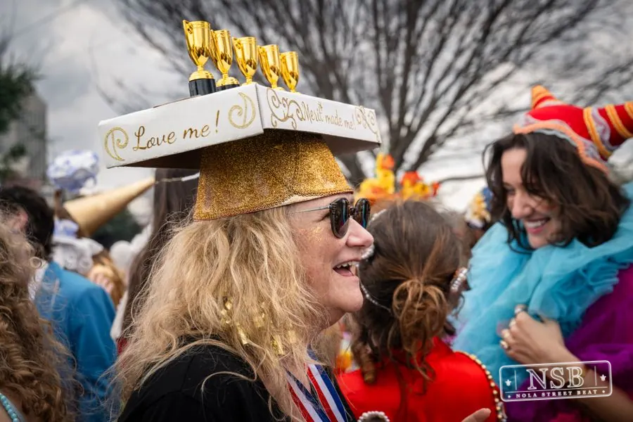 Mardi Gras Day: Costumes Around the City in New Orleans, Louisiana, photo 24
