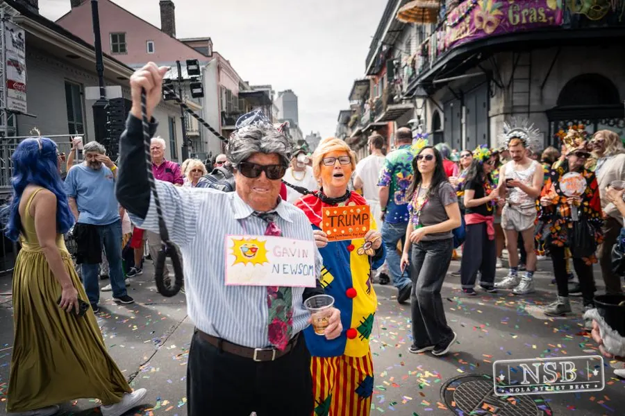 Mardi Gras Day: Costumes Around the City in New Orleans, Louisiana, photo 49