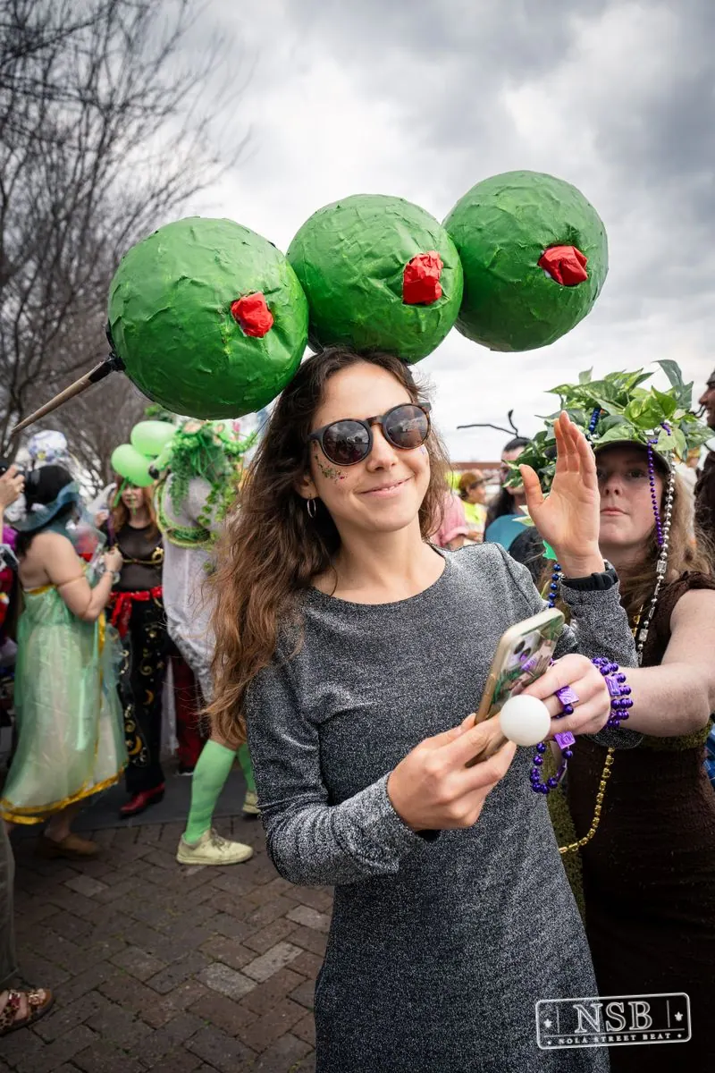 Mardi Gras Day: Costumes Around the City in New Orleans, Louisiana, photo 69