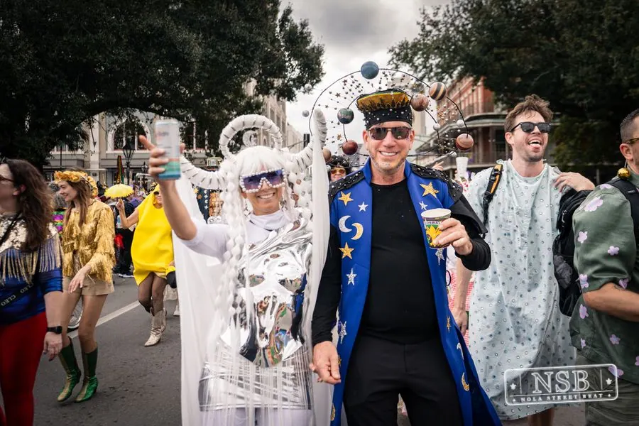 Mardi Gras Day: Costumes Around the City in New Orleans, Louisiana, photo 90