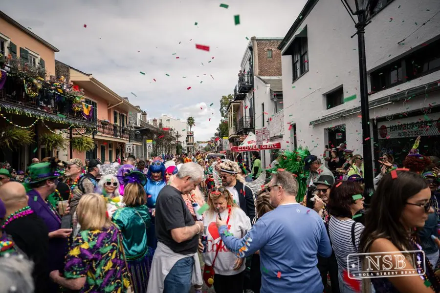 Mardi Gras Day: Costumes Around the City in New Orleans, Louisiana, photo 100