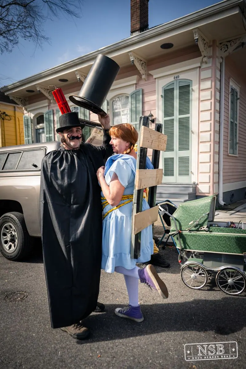 Mardi Gras Day: Costumes Around the City in New Orleans, Louisiana, photo 101