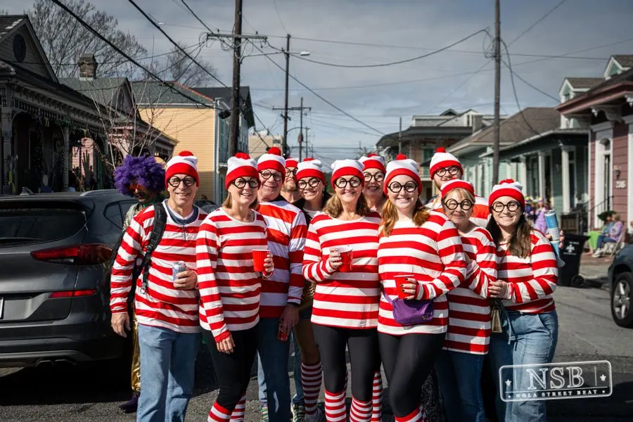 Mardi Gras Day: Costumes Around the City in New Orleans, Louisiana, photo 103