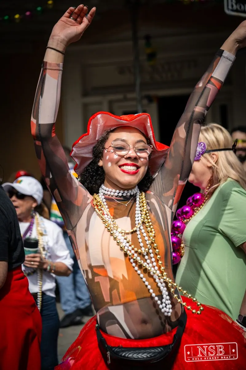 Mardi Gras Day: Costumes Around the City in New Orleans, Louisiana, photo 114