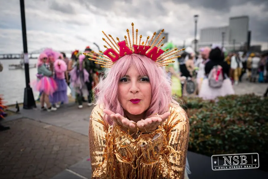 Mardi Gras Day: Costumes Around the City in New Orleans, Louisiana, photo 123