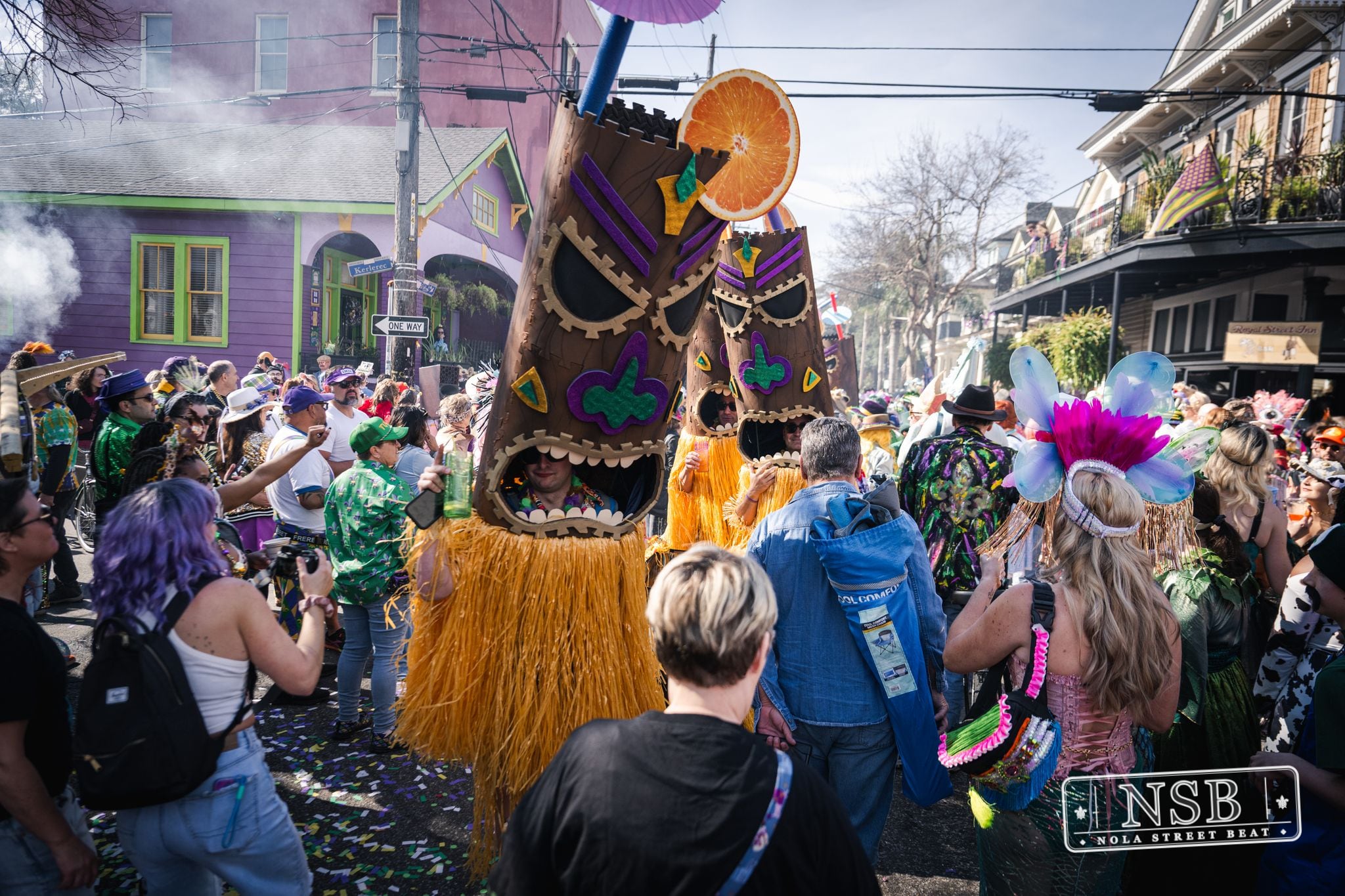 Mardi Gras Day: Costumes Around the City in New Orleans, Louisiana, photo 2