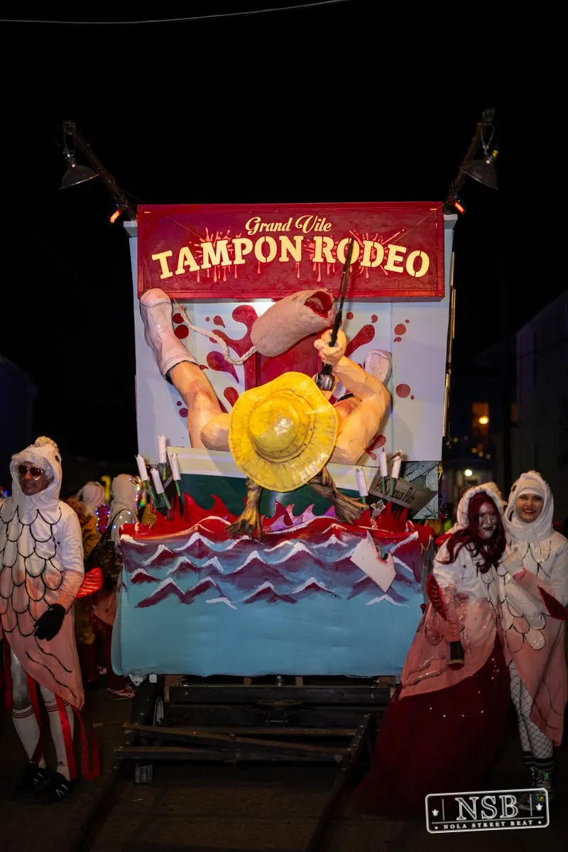 Krewe du Vieux in French Quarter, New Orleans, photo 5
