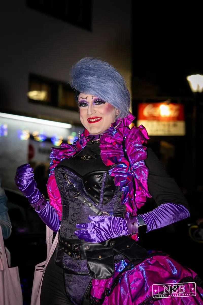 Krewe Mosaïque in New Orleans, Louisiana, photo 6