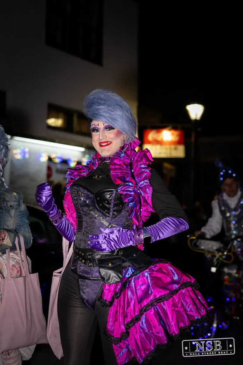 Krewe Mosaïque in New Orleans, Louisiana, photo 13