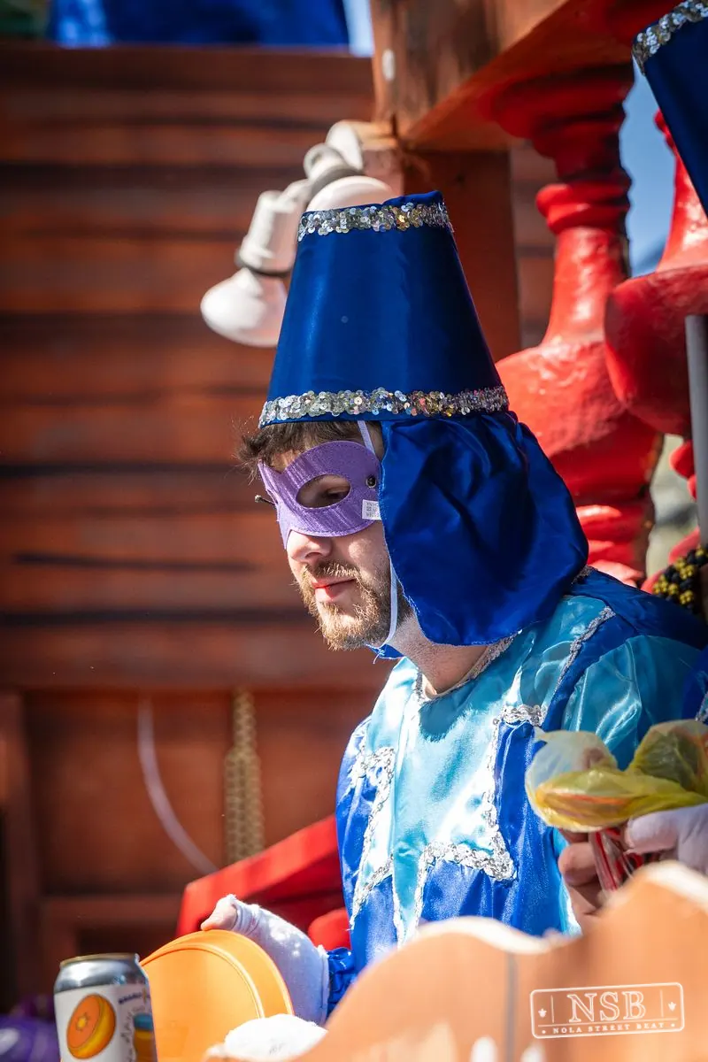 Krewe of Pontchartrain in Uptown New Orleans, photo 32