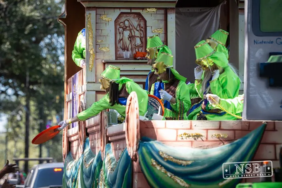 Krewe of Pontchartrain in Uptown New Orleans, photo 44