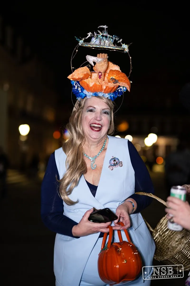 Les Fous du Carnaval Parade in New Orleans, Louisiana, photo 36