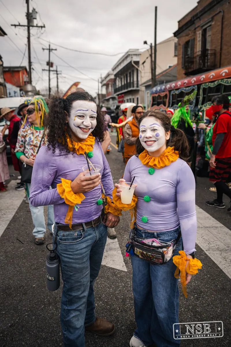 Mardi Gras Day: Marigny Street Costumes in Faubourg Marigny, New Orleans, photo 8