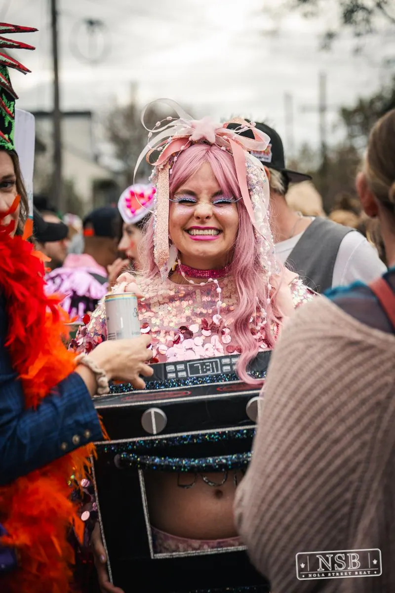 Mardi Gras Day: Marigny Street Costumes in Faubourg Marigny, New Orleans, photo 39