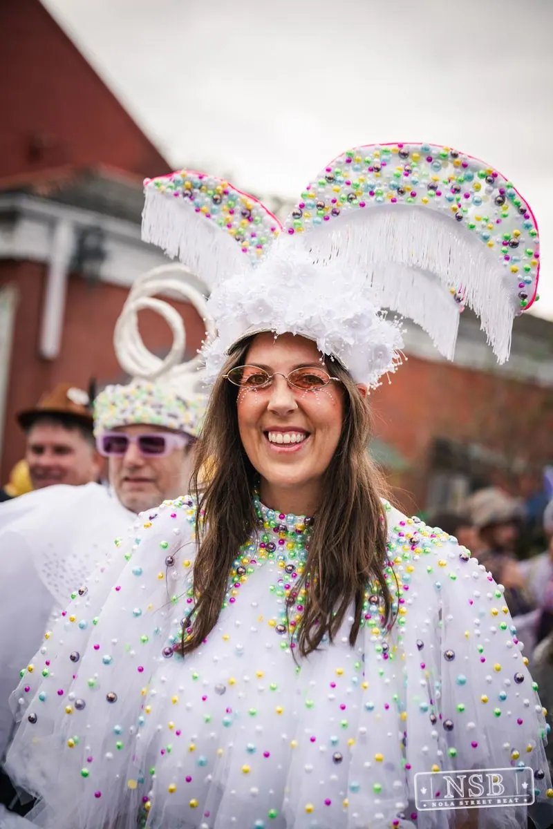 Mardi Gras Day: Marigny Street Costumes in Faubourg Marigny, New Orleans, photo 44