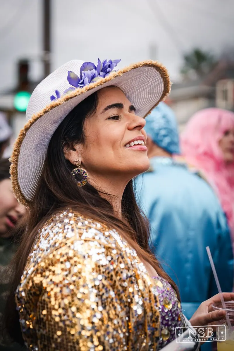 Mardi Gras Day: Marigny Street Costumes in Faubourg Marigny, New Orleans, photo 61
