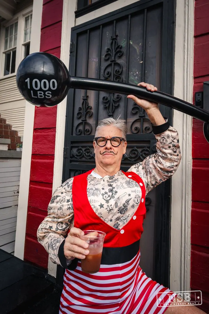 Mardi Gras Day: Marigny Street Costumes in Faubourg Marigny, New Orleans, photo 83