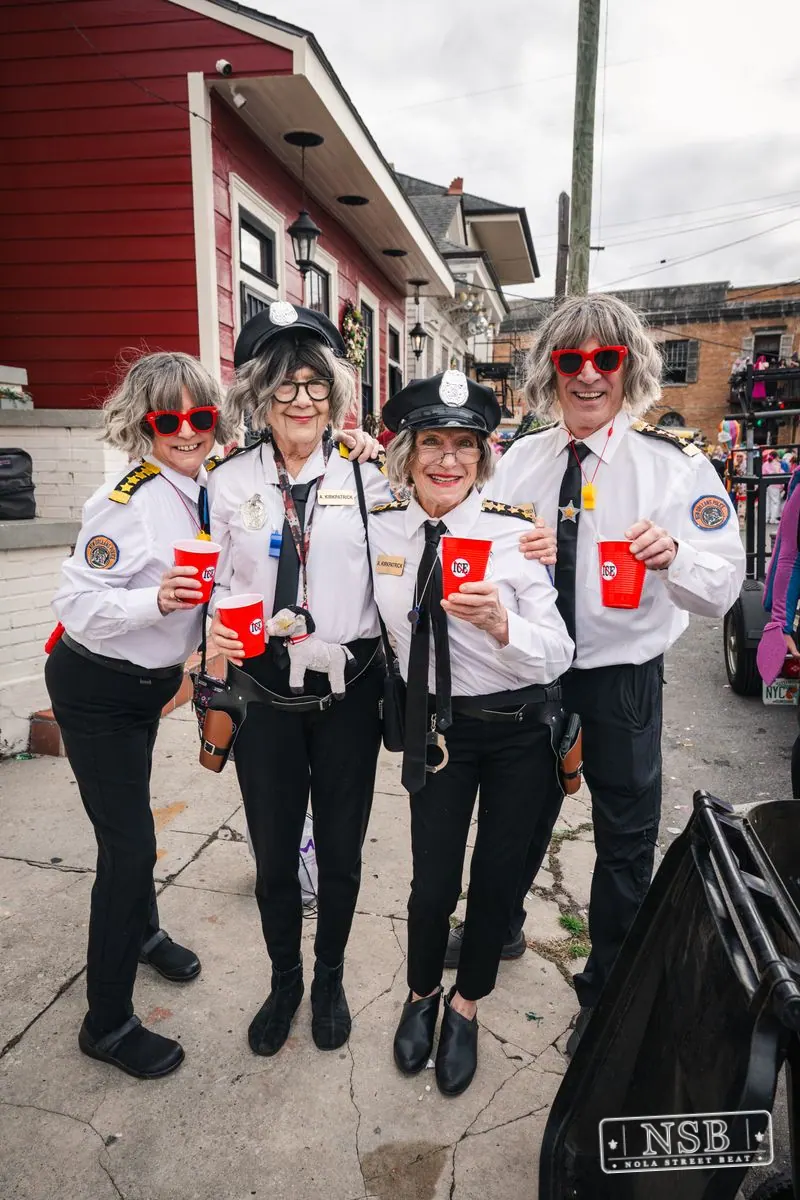Mardi Gras Day: Marigny Street Costumes in Faubourg Marigny, New Orleans, photo 95
