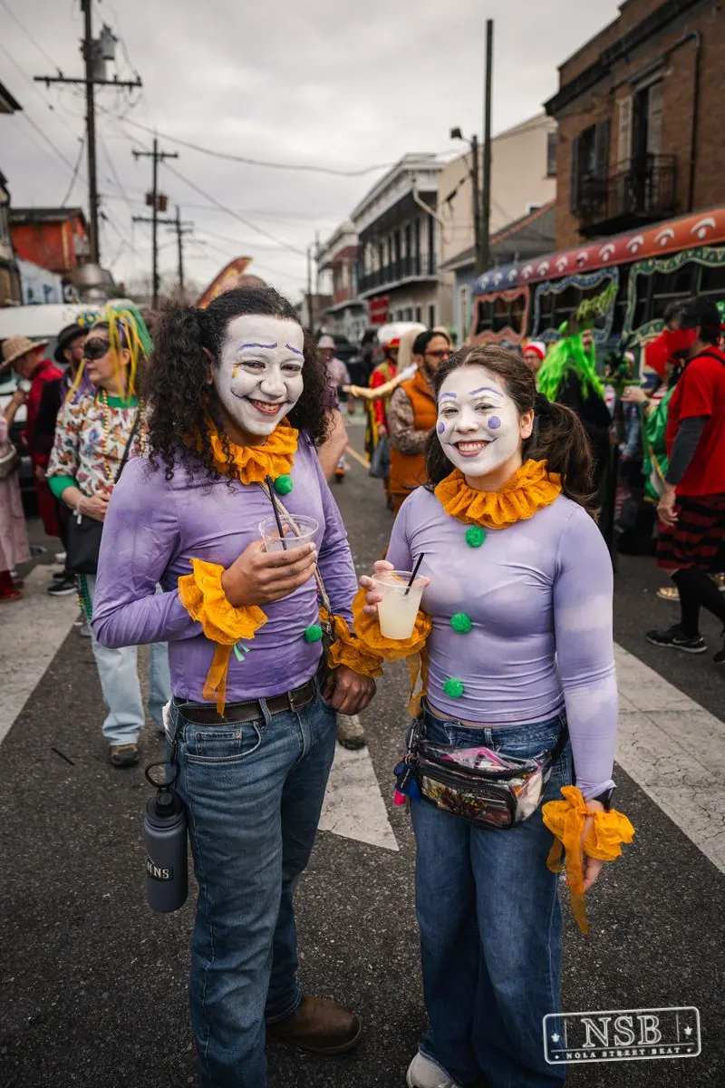 Mardi Gras Day: Marigny Street Costumes in Faubourg Marigny, New Orleans, photo 96
