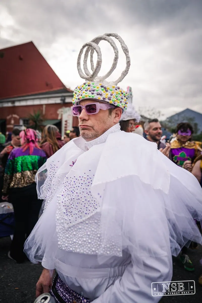 Mardi Gras Day: Marigny Street Costumes in Faubourg Marigny, New Orleans, photo 98