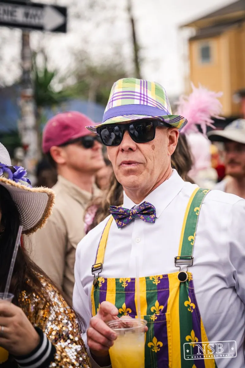 Mardi Gras Day: Marigny Street Costumes in Faubourg Marigny, New Orleans, photo 104