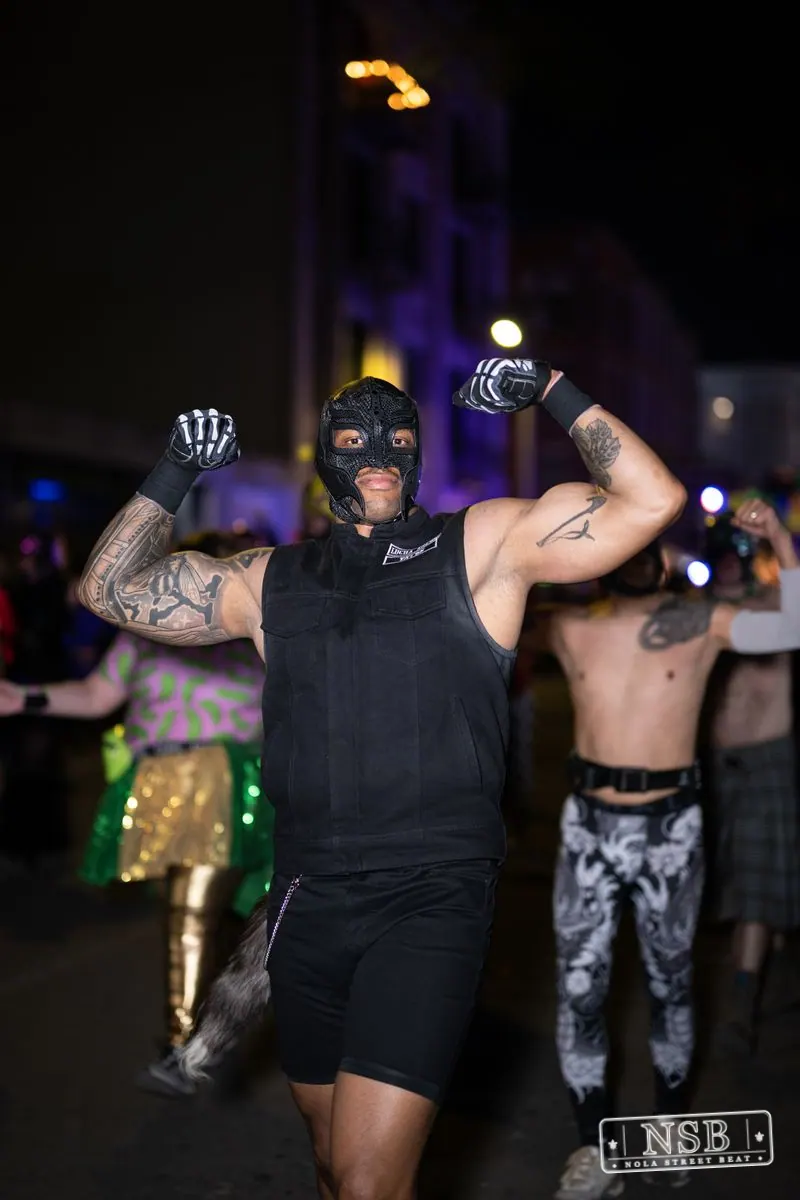 Knights of Sparta & Krewe of Pygmalion in Uptown New Orleans, photo 4